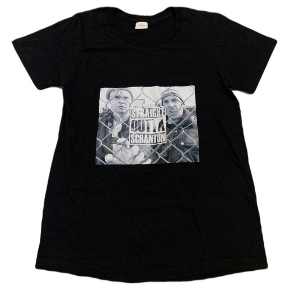 💜 The Office Straight Outta Scranton T-shirt, Black, Adult XS - Picture 1 of 5
